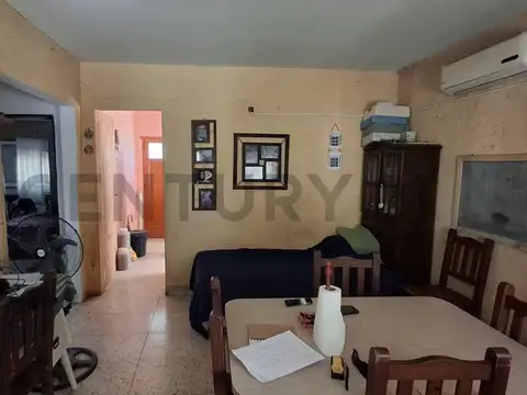 Casa en Venta con 10 cocheras