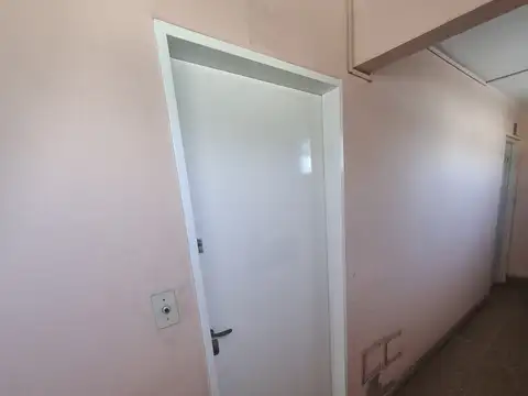 Entre Ríos 2800, Piso 1