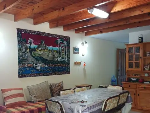 Casa 3 ambientes con 1 baño