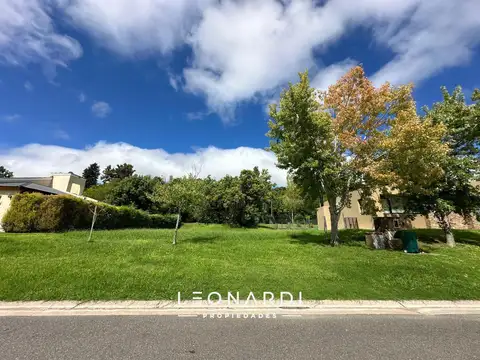 Terreno en Venta en El Cazal, USD 43.000