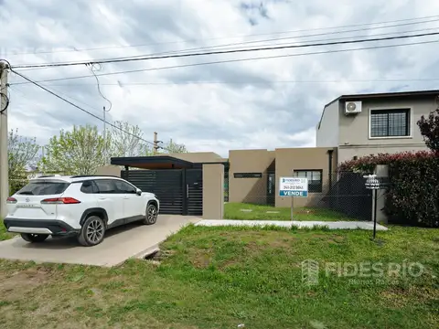 Casa en Alquiler en Funes, $ 1.600.000