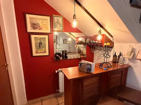 Casa 5 ambientes con 3 baños