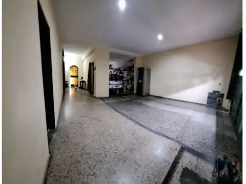 Casa en Alquiler de 4 dormitorios