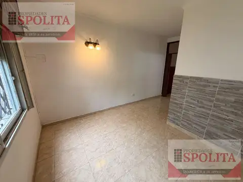Casa en Alquiler en Chilavert, $ 1.500.000