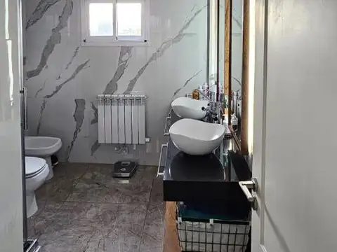 DUPLEX DE CATEGORIA EN EDIFICIO 5 AMB 