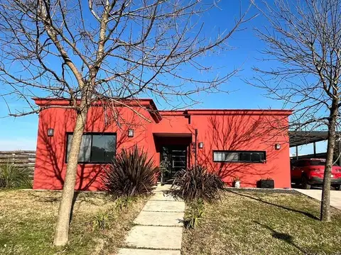 Casa en Venta en Santa Isabel, USD 229.000