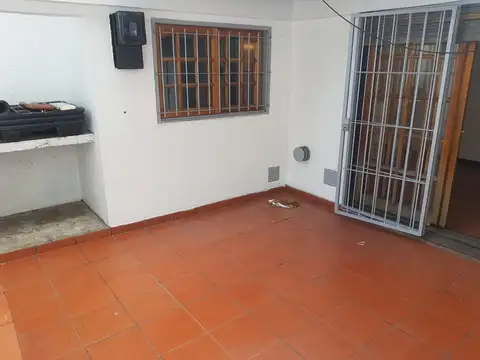 Depto Tipo Casa en Alquiler de Monoambiente