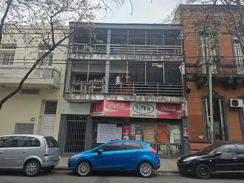 Excelente departamento monoambiente, CON PATIO SIN EXPENSAS.