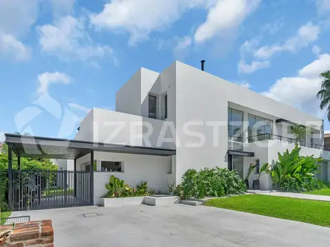 Casa en  La Pradera  de 3 dormitorios estilo moderno