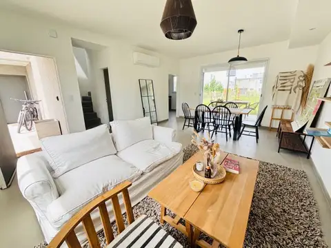 VENTA CASA 4AMB B° DECS TORTUGAS ENTREGA INMEDIATA