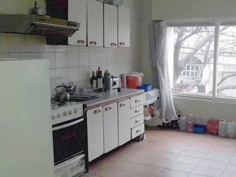 Depto Tipo Casa en Venta 70 años