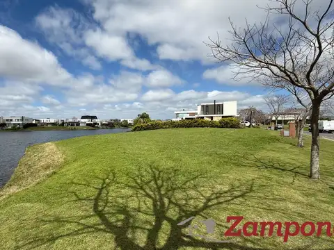 Puertos del lago Barrio vistas  lote 46