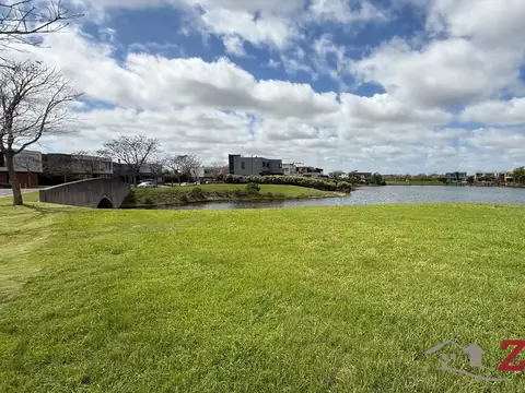 Terreno en Venta en Puertos - Barrio Vistas, USD 200.000