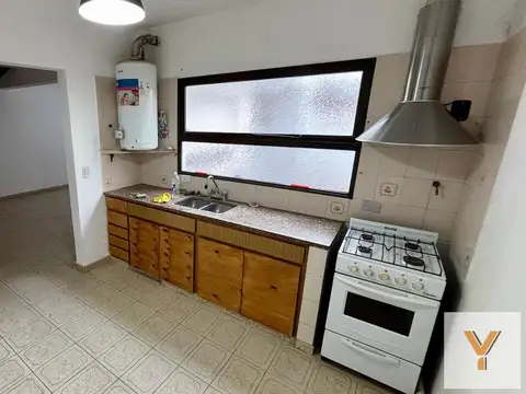 Depto Tipo Casa en Alquiler en La Plata, $ 780.000
