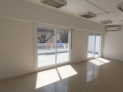Depto Tipo Casa en Alquiler de 2 dormitorios
