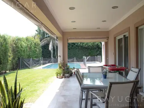 Casa en Venta de 4 dormitorios