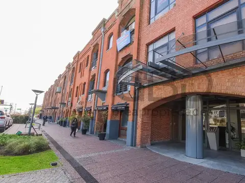 Oficina en Venta con 2 cocheras