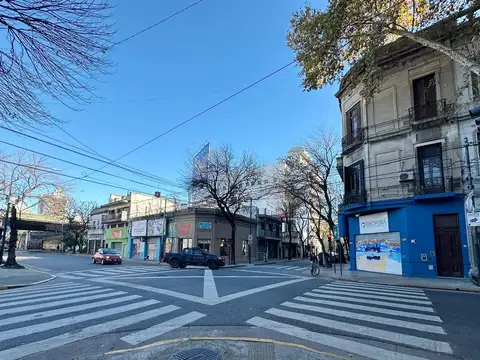 Departamento 5 ambientes con 2 baños
