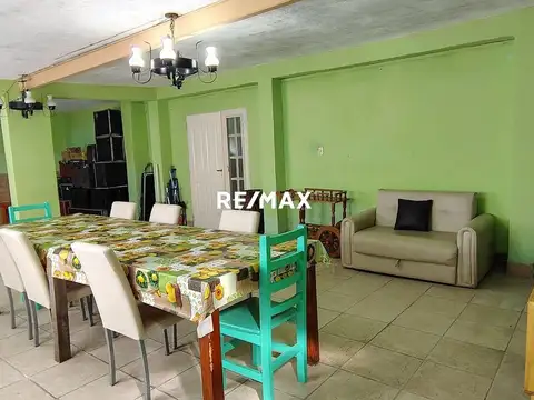 CASA 5 DORMITORIOS VENTA VILLA LAVALLE