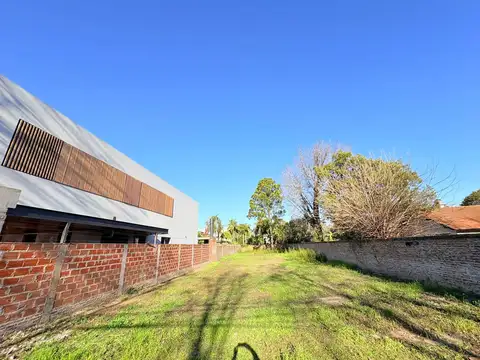 Terreno en Venta en Lomas de San Isidro, USD 400.000