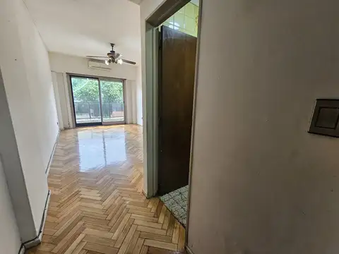 Departamento en Alquiler en Flores, $ 890.000