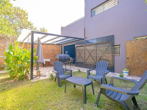 Depto Tipo Casa en Venta 56 años