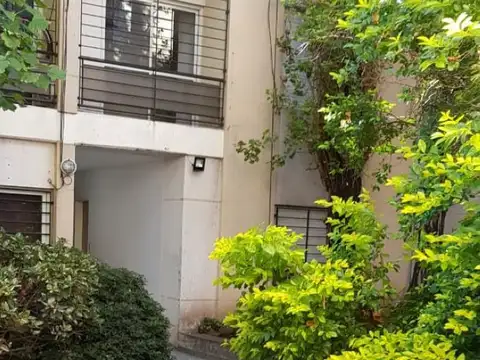 RICHIERI 400, Piso 1
