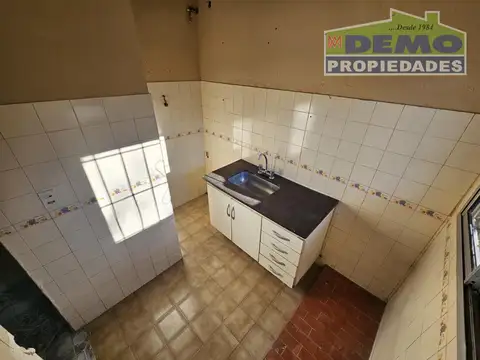 Casa en Alquiler con 1 cochera
