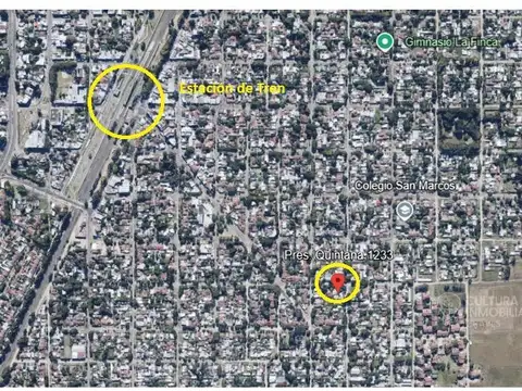 Casa en Venta con 1 cochera