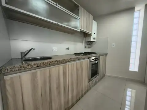 Departamento en Alquiler en Echesortu, $ 550.000