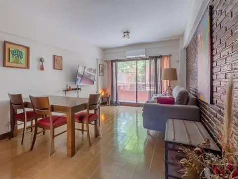 Departamento 3 ambientes con patio y balcon - Besares 2200