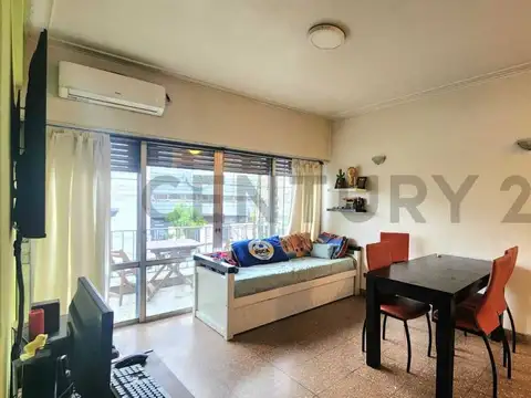 Venta 2 ambientes amplio en Floresta