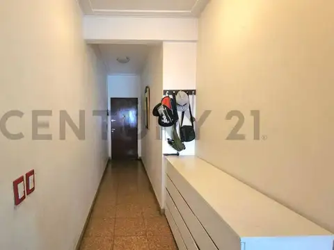 Venta 2 ambientes amplio en Floresta