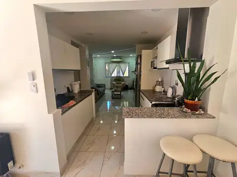 Casa en Venta en Castelar, USD 179.000