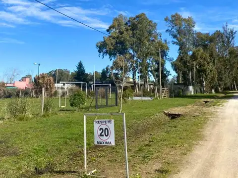 Terreno en Venta en Arana, USD 35.000