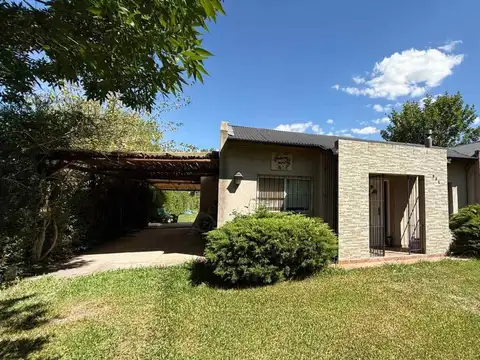 Casa QUINTA Multifamiliar-Casa 4 Amb + Casa  2 Amb