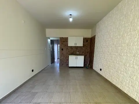 Depto Tipo Casa en Alquiler de 2 ambientes