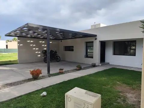 CASA A LA VENTA EN BARRIO SOL ANDINO I GUAYMALLEN
