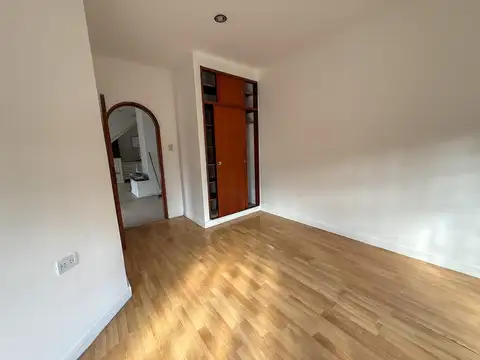 Depto Tipo Casa en Venta en Beccar, USD 120.000