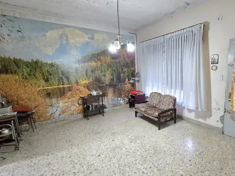 Casa en Venta con 1 cochera