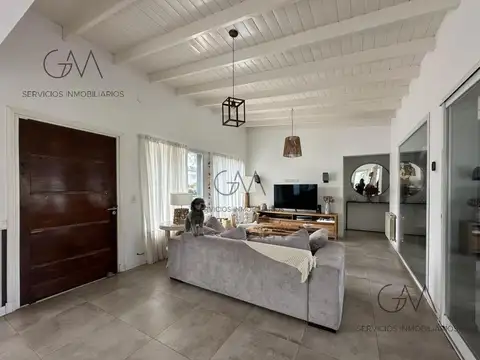 Casa en Alquiler de 3 dormitorios
