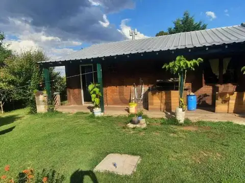 Vendo casa de 4 ambientes en Sierra de los Padres.