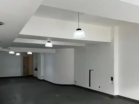 Local en Venta en Barrio Norte, USD 450.000