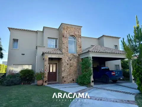 CASA en Venta Don Joaquin - Canning