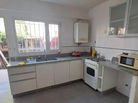 DUPLEX A 1 CUADRA DEL MAR - APTO CREDITO - PATIO Y PARRILLA
