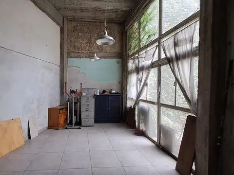 VENTA CASA IDEAL PARA COMERCIO.