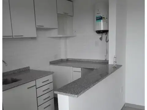 BONAIRE VI- SEGOVIA LISANDRO 1800, Piso 1