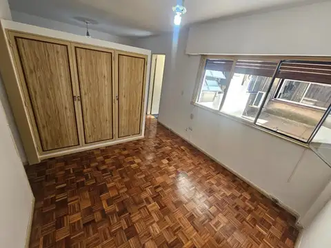 Departamento en Alquiler 50 años