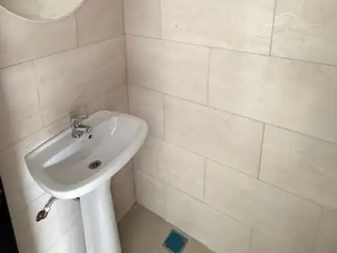 Departamento en Alquiler en Burzaco, $ 800.000