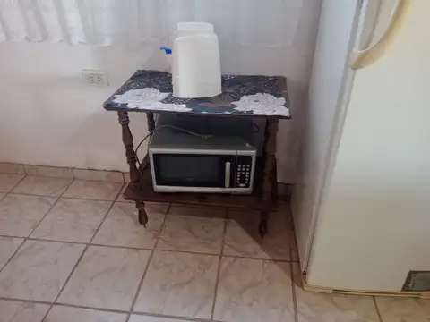 Casa en Alquiler con 2 cocheras